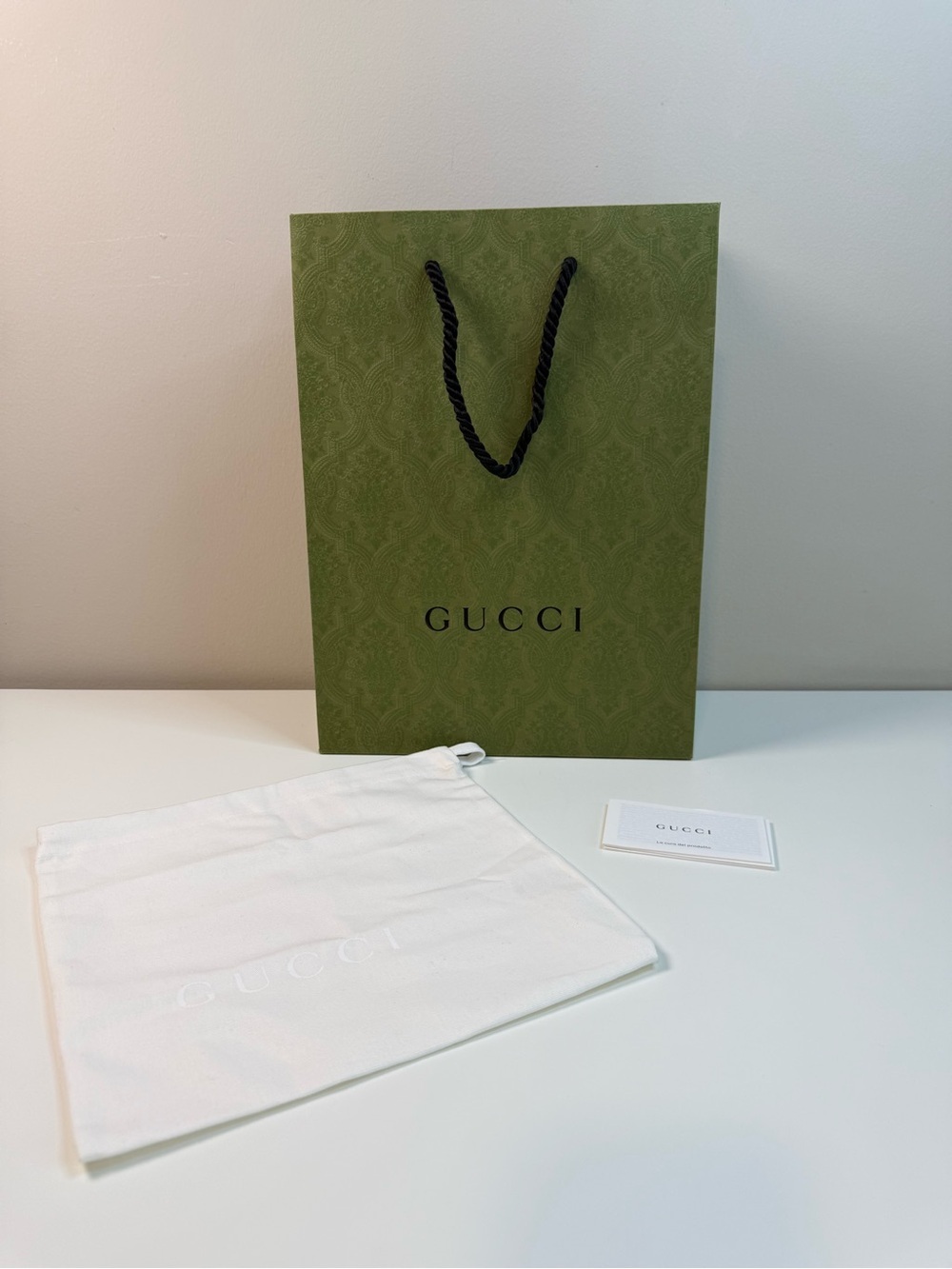 Gucci Green Shopping Gift Bag Dust Bag Cards Packaging Bundle Set